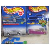 (EC1) Assorted Hot Wheels in Packag...
