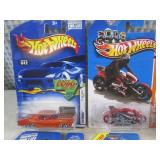 (EC1) Assorted Hot Wheels in Packag...