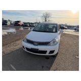 2009 Nissan Versa only 110,840 miles!
