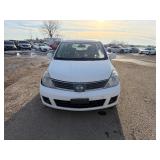 2009 Nissan Versa only 110,840 miles!