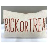 Magaschon Home Halloween Throw Pillows - 4-Pack Decorative Cushions