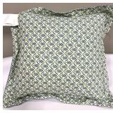 Rachel Zoe Paisley Throw Pillow - White with Navy Print (Set of 3)