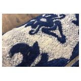 Damask Accent Rug - Navy & Ivory