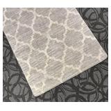 Amazing Area Rug - Geometric Trellis Pattern