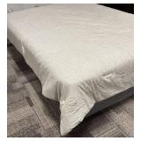 Monbix Full-Size Comforter - Textured Fabric