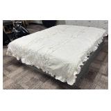 Simply Shabby Chic Twin Size White Comforter & Ruffled Edge