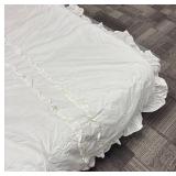 Simply Shabby Chic Twin Size White Comforter & Ruffled Edge