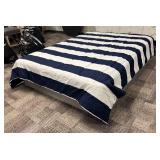 Room Essentials Full Size Navy & White Stripe Comforter