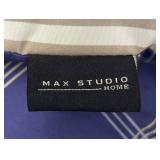 Max Studio Home Twin Comforter with Pillowcase