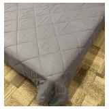 Room Essentials Full-Size Comforter with Pillowcases