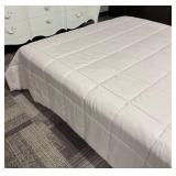 Room Essentials Queen Comforter