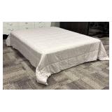 Room Essentials Queen Comforter