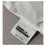 Room Essentials Queen Comforter