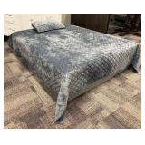 Threshold King Size Bedspread & Pillow Sham - Gray Velvet Quilted