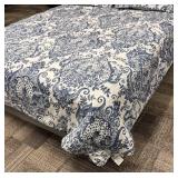 Geneva Home Fashion Queen Comforter and Two Shams