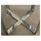 Round Marble Top End Table with Chrome Base - 21.5 in H x 16.5 in Dia