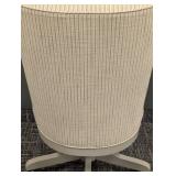 Office Chair High-Back Rolling - 24 in W x 24 in D - 19 in Seat H - 40 in Back