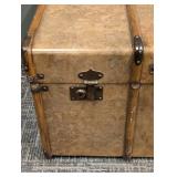 Hooker Furniture Vintage Style Trunk 33 in L x 20 in W x 18 in H
