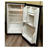 Magic Chef Mini Refrigerator - Compact Stainless Steel Energy Star