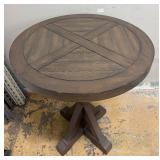 Accent Table with Pedestal Base