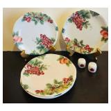 LLB - Grapevine Pattern Dinner Plates - 8 in Diameter - Set of 6