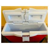 BR1 - Rubbermaid Cooler - 14 x 19 in - Red with Shoulder Strap