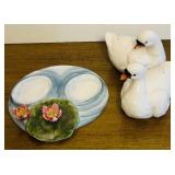 BR1 - Westland Swan & Duck Salt & Pepper Shaker Set on Lily Pad Base - 4 Pieces