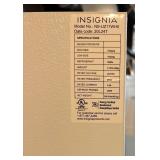 Insignia NS-UZ17WH0 Refrigerator, White - 115V, 320W Defrost