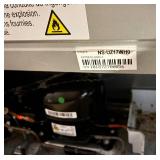 Insignia NS-UZ17WH0 Refrigerator, White - 115V, 320W Defrost