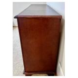 Lovely Bedroom Dresser with Mirror