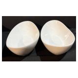 Moda Fina China White Dinnerware 13-Piece Set