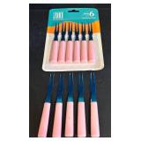 ZUKI Kitchenware 34-Pc Floral Dinnerware & Flatware Set with 6 Pink Tasting Forks