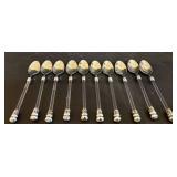 ZUKI Kitchenware 34-Pc Floral Dinnerware & Flatware Set with 6 Pink Tasting Forks