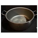 Aluminum Dutch Oven with Lid - 17.5 in Dia x 8 in H (Extra Large)