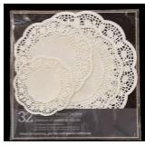 BR1 - Decorative Placemats and Doilies