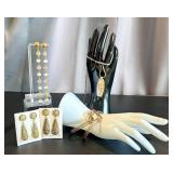 Damascene Gold Earrings - Vintage Damasquinado de Oro Filigree & Bead Drops