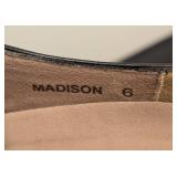 Madison Sandbagger Women