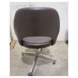 Knoll Associates Chair (602515) No Sticker
