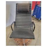 Herman Miller Chair (602519) Has No Sticker/Identifying Herman Miller Symbol