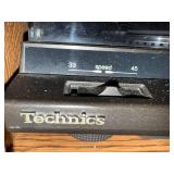 Technics SL-DD33 Direct-Drive Automatic Turntable System - 33/45 RPM