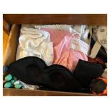 Kate Spade New York Eyewear Cases - Reading Glasses, Sunglasses, Clutch, Wallet & Floral Tee