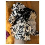 Clothing Inc Shorts & Alfred Dunner Turquoise Elastic-Waist Pants - Women