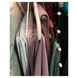 Minnesota Vikings Jersey Majestic XL; Assorted Tops & Hats & Charter Club MicroLux Bedding