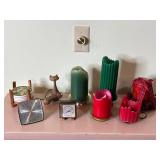 Misc VTG Decor Lot of Candles & Airguide Temperature & Humidity Dial Clock - Vintage Square Instrument