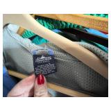 SCOTTEVEST Red Vest - Size L & Assorted Winter Jackets & Caps