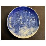 Bing & Grøndahl Juleaften Christmas Eve Plates 2000-2009 Denmark