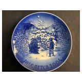 Bing & Grøndahl Juleaften Christmas Eve Plates 2000-2009 Denmark
