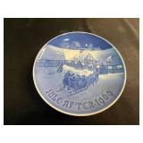 Bing & Grøndahl Christmas Plates - Julegaven Series Blue & White (Denmark)