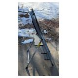 Gorilla Ladders SSK-37 Step Stool - 2ft 4.875in - 200 lbs - Household Type III