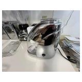 Oster Blender 12-Speed With Tea, Flour & Sugar Canisters, Pyrex Cups, Toaster & Ice Crusher/Coffee Grinder